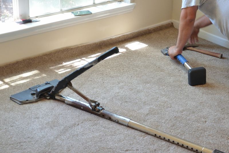 Cost of Carpet Stretching and Repair — Cost of Carpet Stretching and Repair