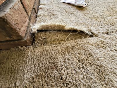 Cost of Carpet Stretching and Repair — Cost of Carpet Stretching and Repair